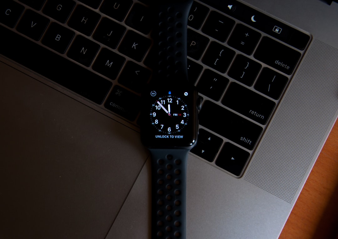 découvrez l'apple watch 10, la montre connectée alliant design élégant, performance avancée et nouvelles fonctionnalités pour une expérience innovante au poignet.