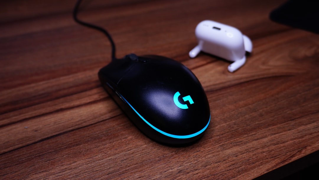 comparaison des souris : découvrez les meilleures options selon vos besoins, fonctionnalités, prix et performances pour choisir la souris idéale.