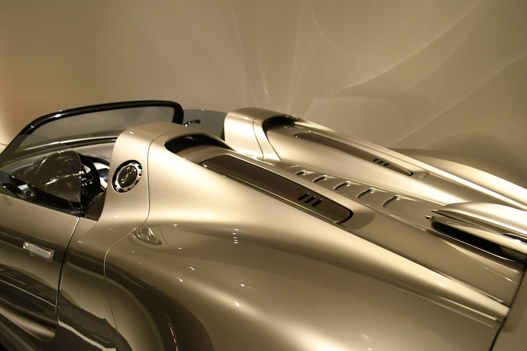 découvrez notre rasoir électrique performant pour un rasage précis et confortable. idéal pour un look soigné au quotidien.