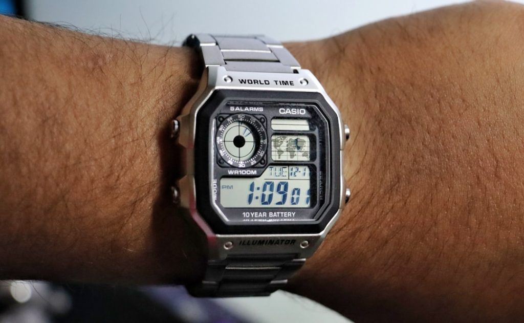 découvrez notre sélection de montres gps précises et fiables, idéales pour le sport, la randonnée et toutes vos activités en plein air.