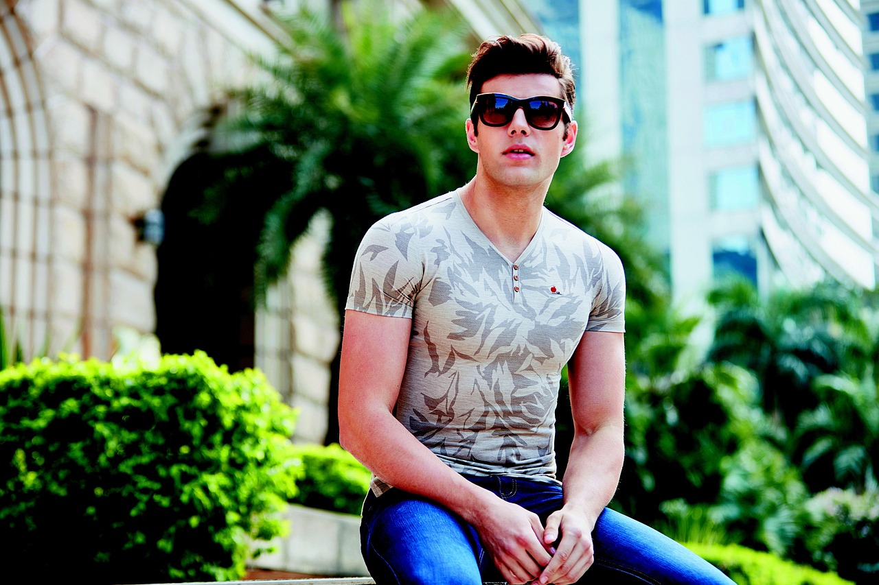 découvrez les meilleures marques de vêtements pour hommes alliant style, qualité et confort pour toutes les occasions.
