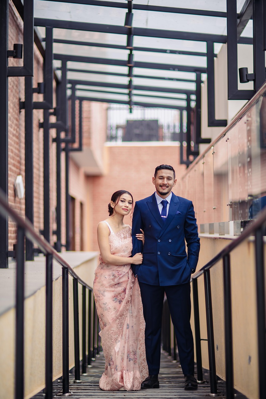 découvrez notre collection de tenues élégantes pour hommes, alliant style raffiné et confort pour toutes les occasions.