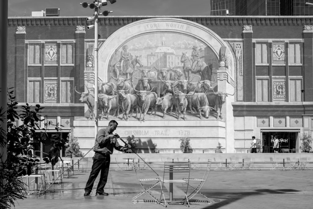 découvrez notre gamme de nettoyeurs haute pression puissants et efficaces, parfaits pour nettoyer vos surfaces extérieures rapidement et en profondeur.