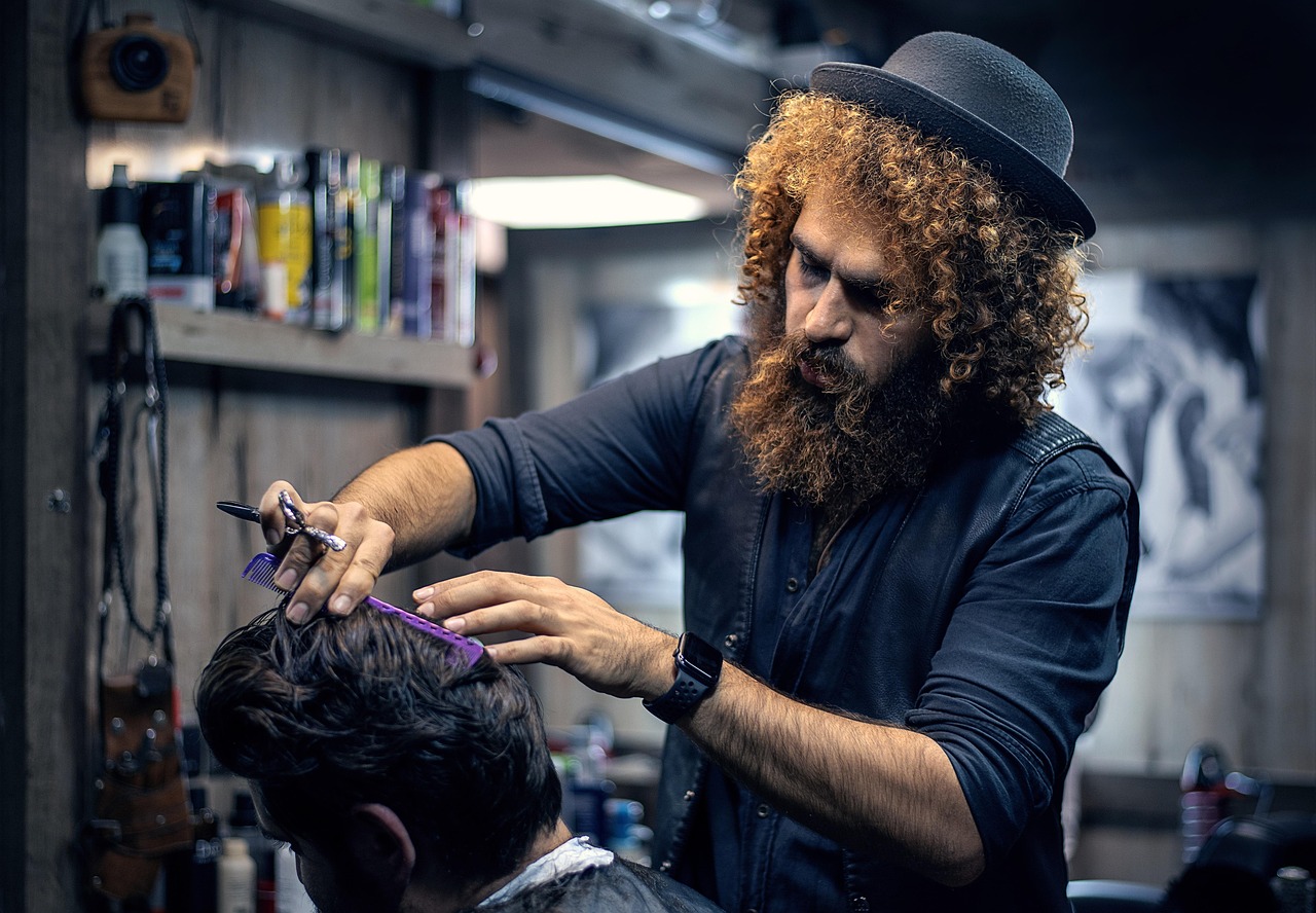 tondeuse à barbe professionnelle pour une coupe précise et un style impeccable. idéale pour un entretien facile et un look soigné au quotidien.