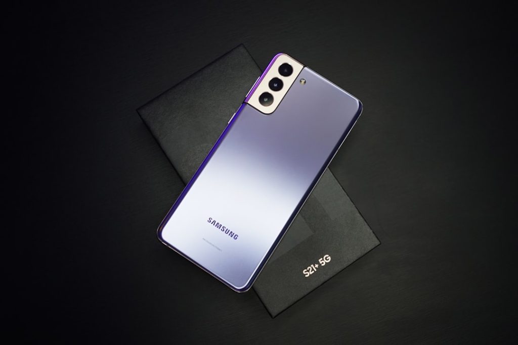 comparaison détaillée entre le samsung galaxy a56 et le galaxy a36 : fonctionnalités, performances, design et prix pour vous aider à choisir le meilleur smartphone.
