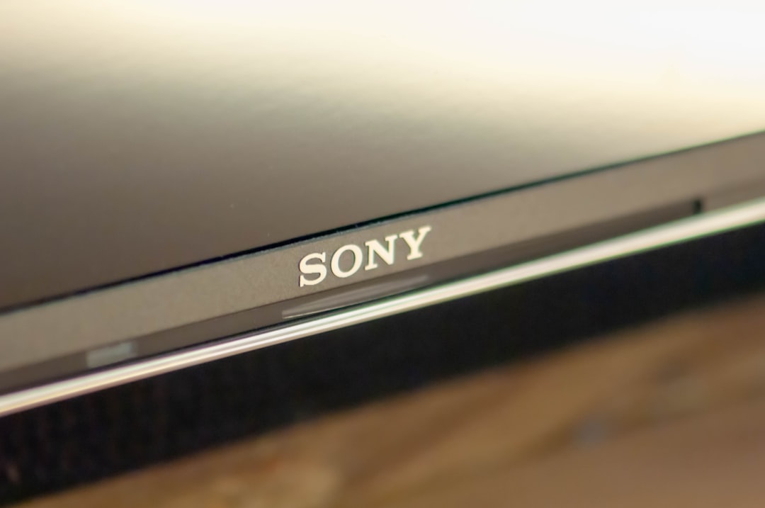 découvrez le casque sony wh-1000xm5, alliant réduction de bruit avancée, qualité sonore exceptionnelle et confort optimal pour une expérience audio immersive.